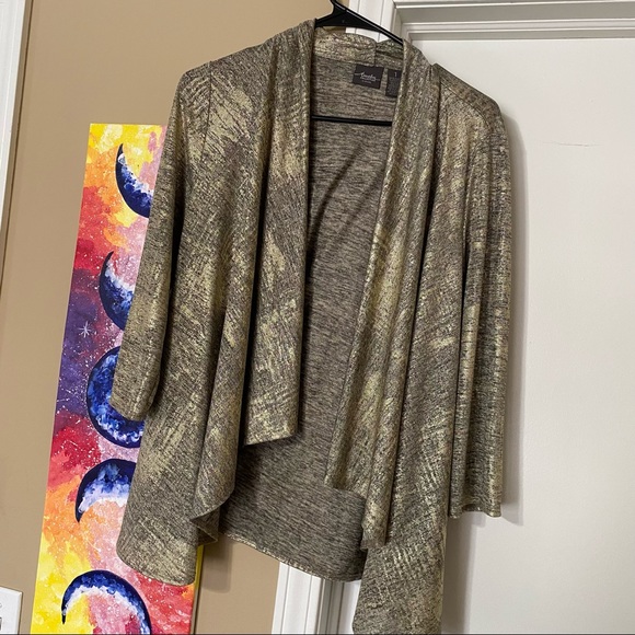 Chico's Sweaters - Chico’s Travelers Collection Swing Cardigan size 1